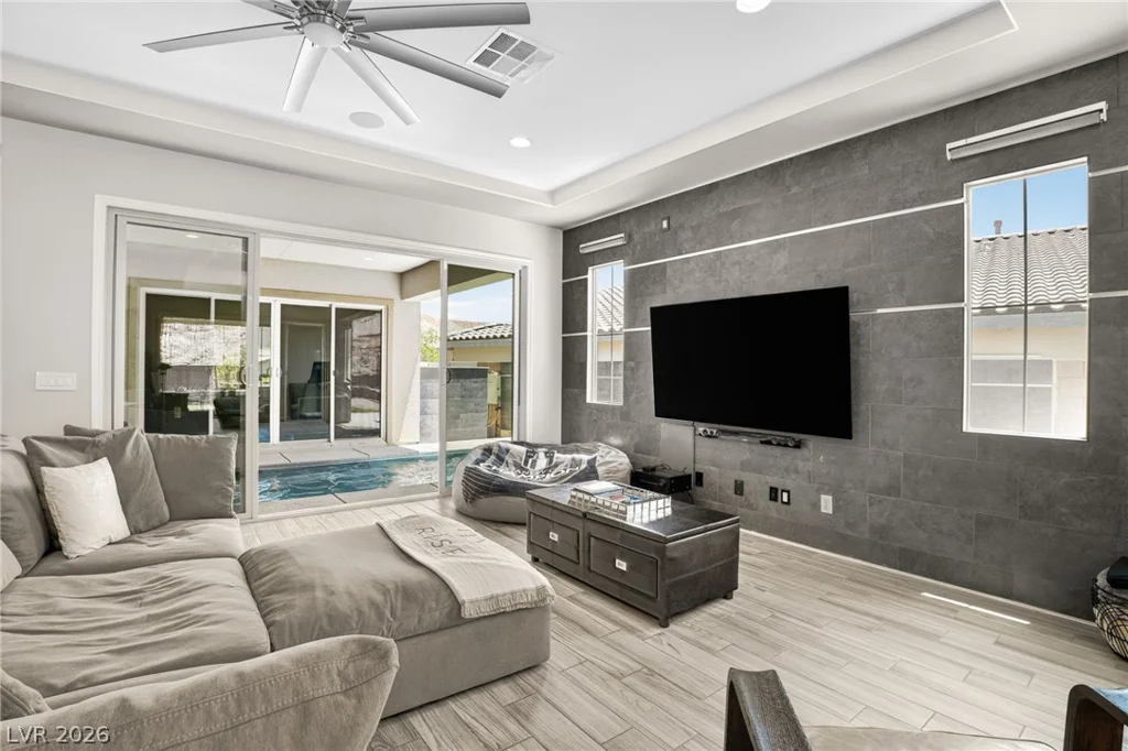3985 Reyes, Las Vegas, NV 89141