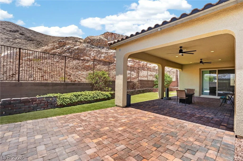 3985 Reyes, Las Vegas, NV 89141