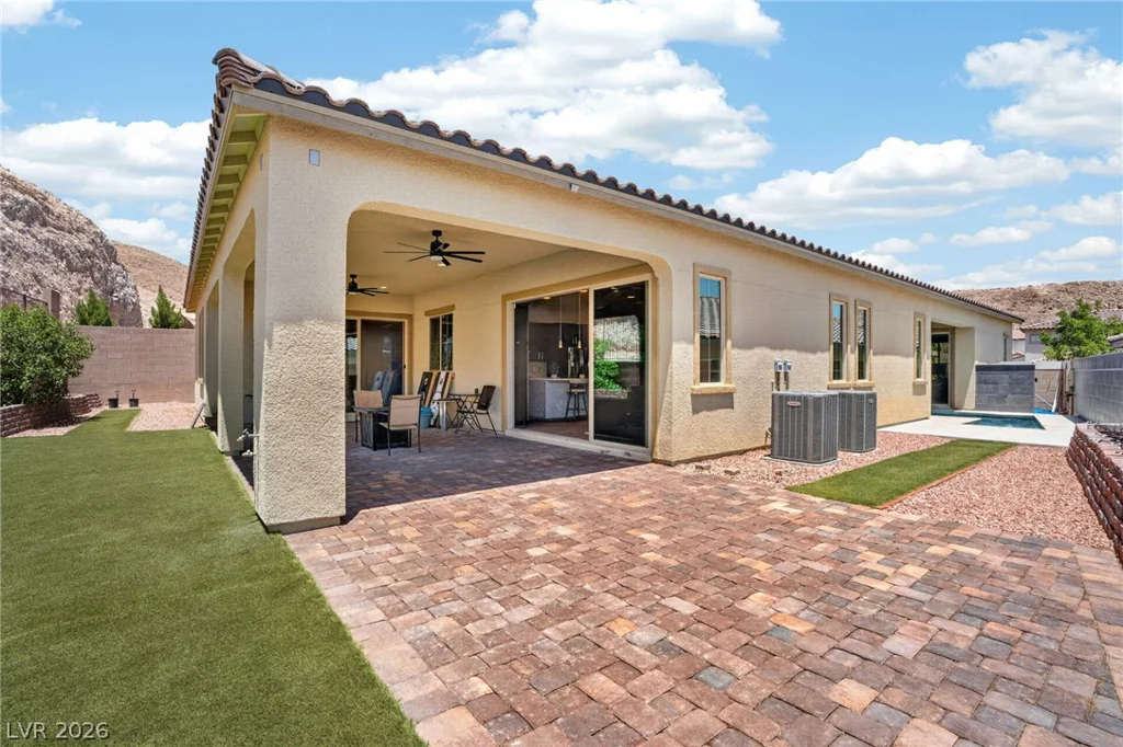 3985 Reyes, Las Vegas, NV 89141