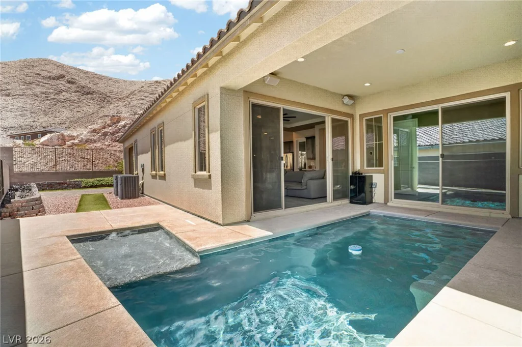 3985 Reyes, Las Vegas, NV 89141