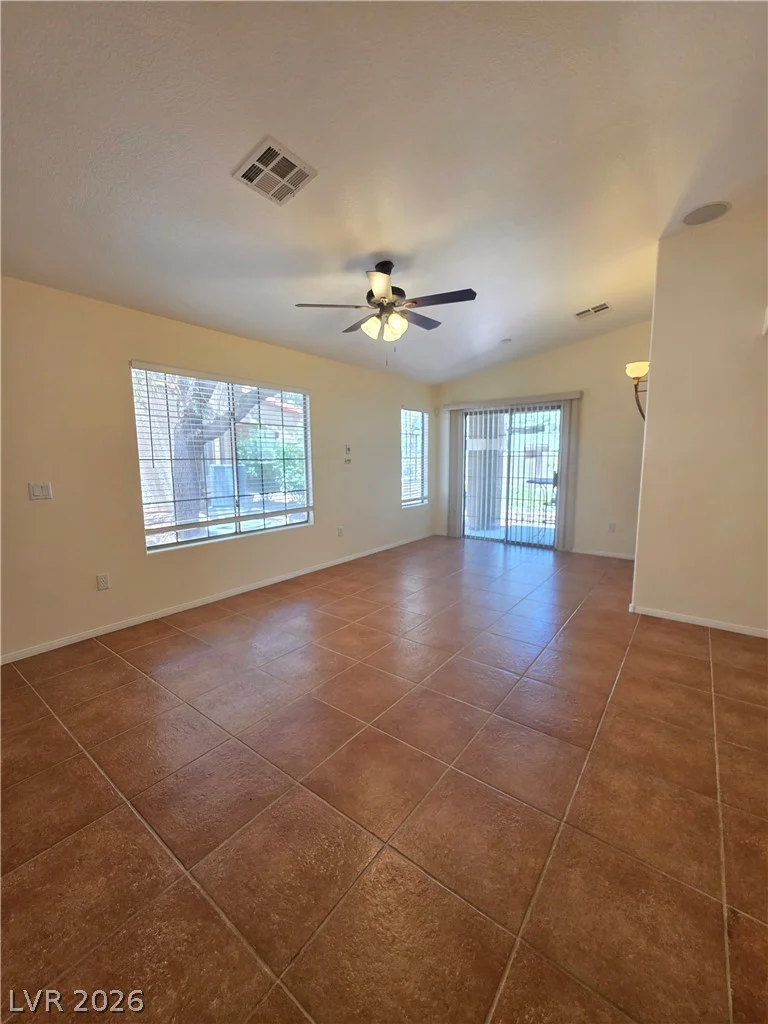 7290 Sheared Cliff, Las Vegas, NV 89149