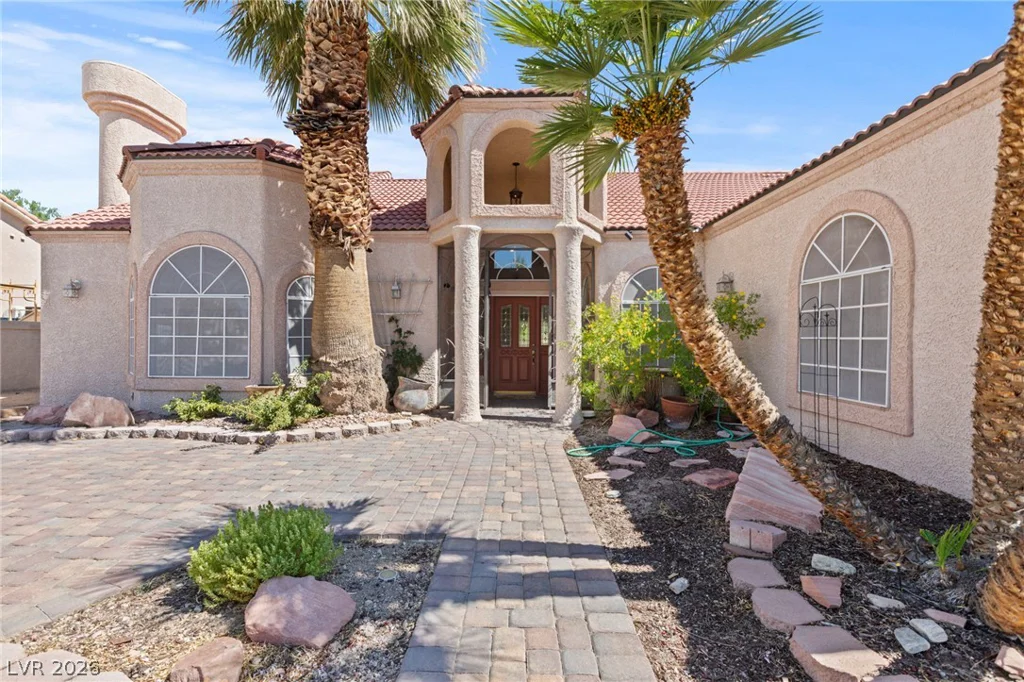 9360 Red Coach, Las Vegas, NV 89129