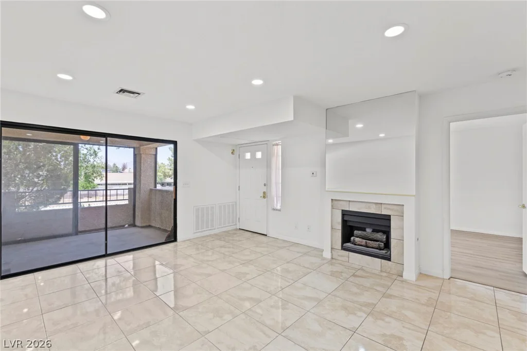 4823 Torrey Pines, Las Vegas, NV 89103
