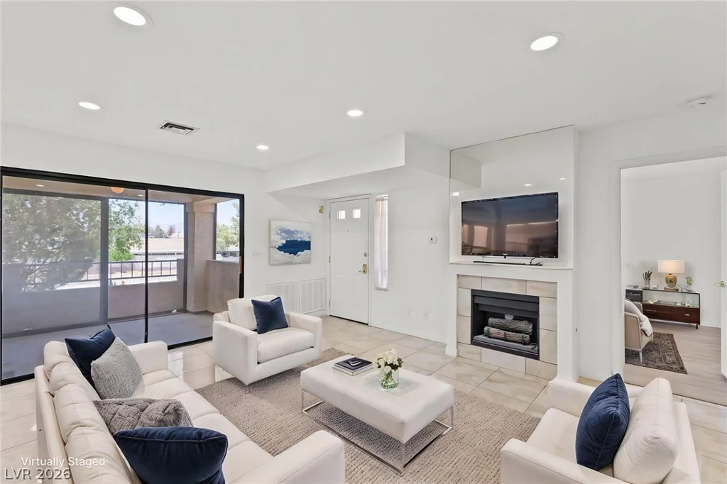 4823 Torrey Pines, Las Vegas, NV 89103