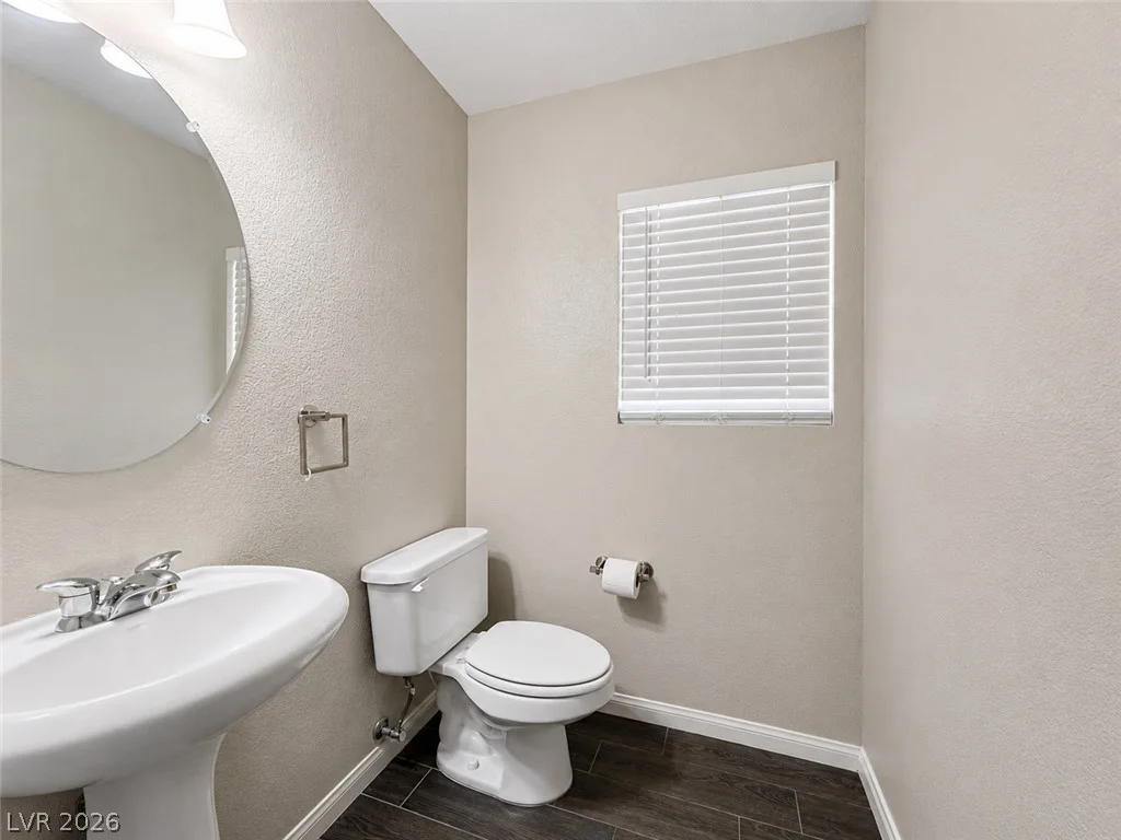 10607 Salmon Leap, Las Vegas, NV 89183