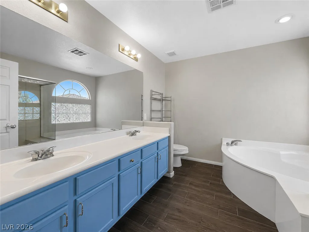 10607 Salmon Leap, Las Vegas, NV 89183
