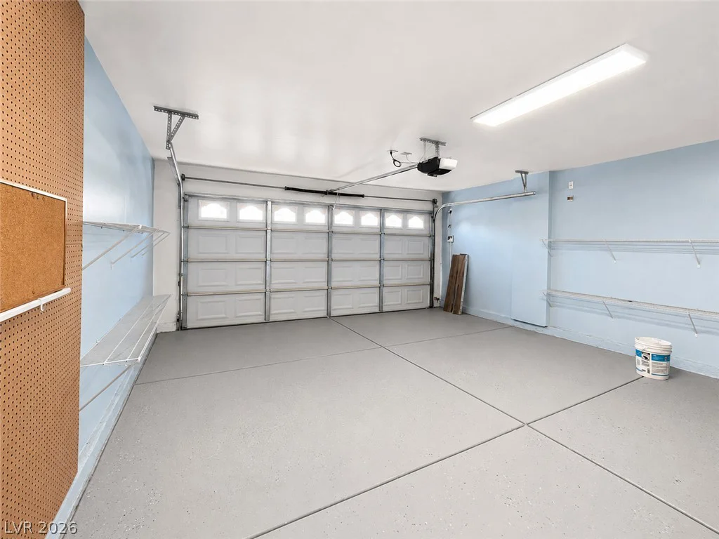 10607 Salmon Leap, Las Vegas, NV 89183