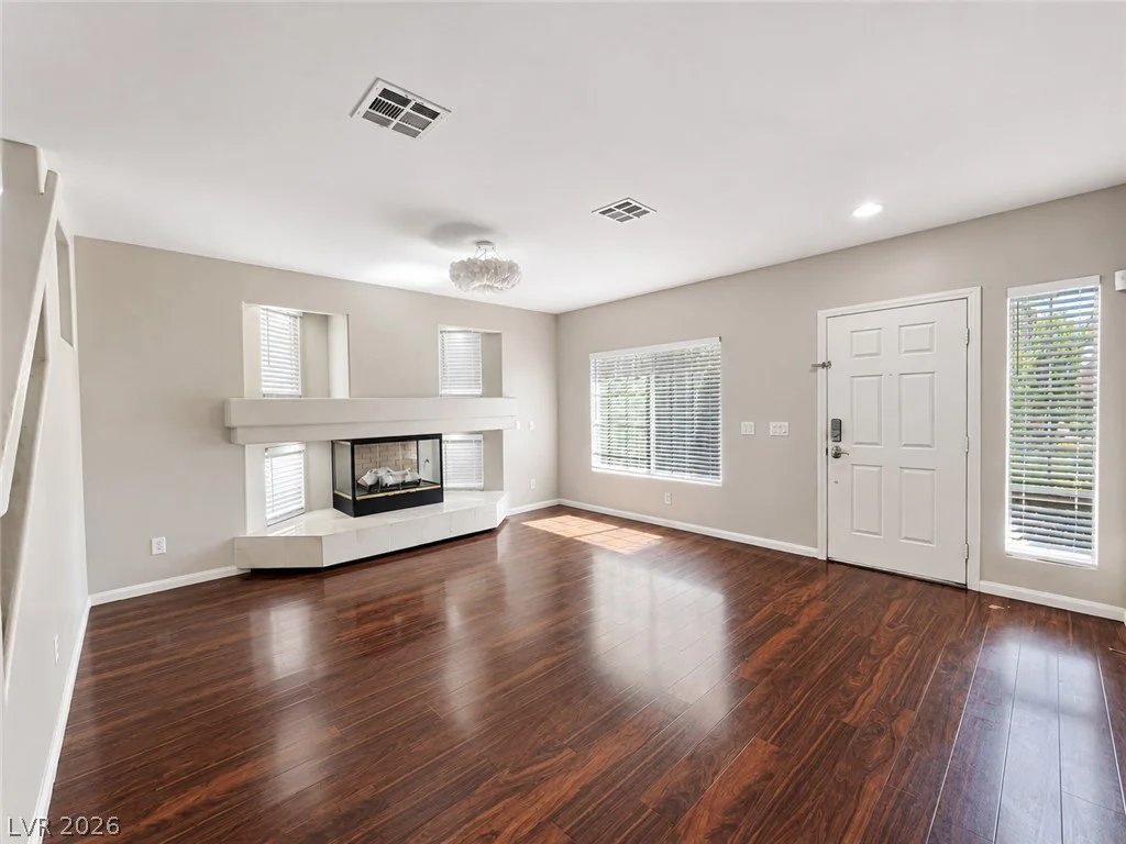 10607 Salmon Leap, Las Vegas, NV 89183