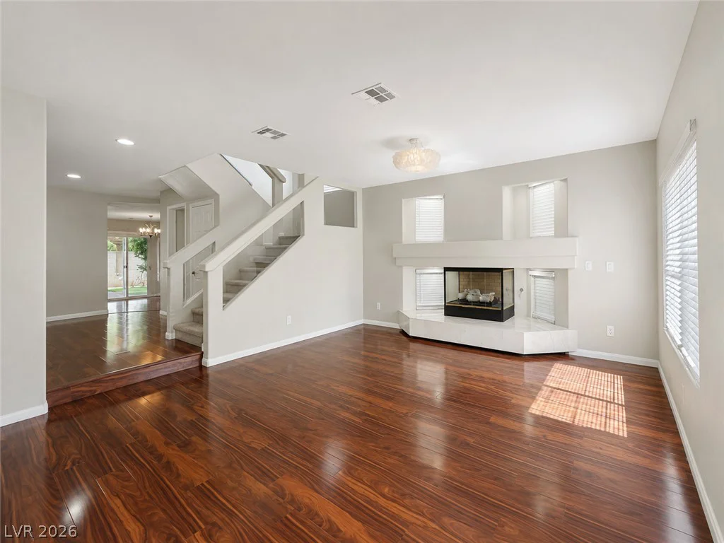 10607 Salmon Leap, Las Vegas, NV 89183