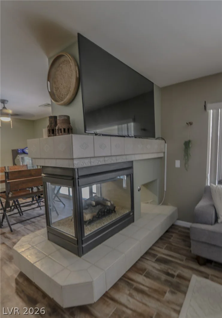 10190 Pennyroyal, Las Vegas, NV 89183