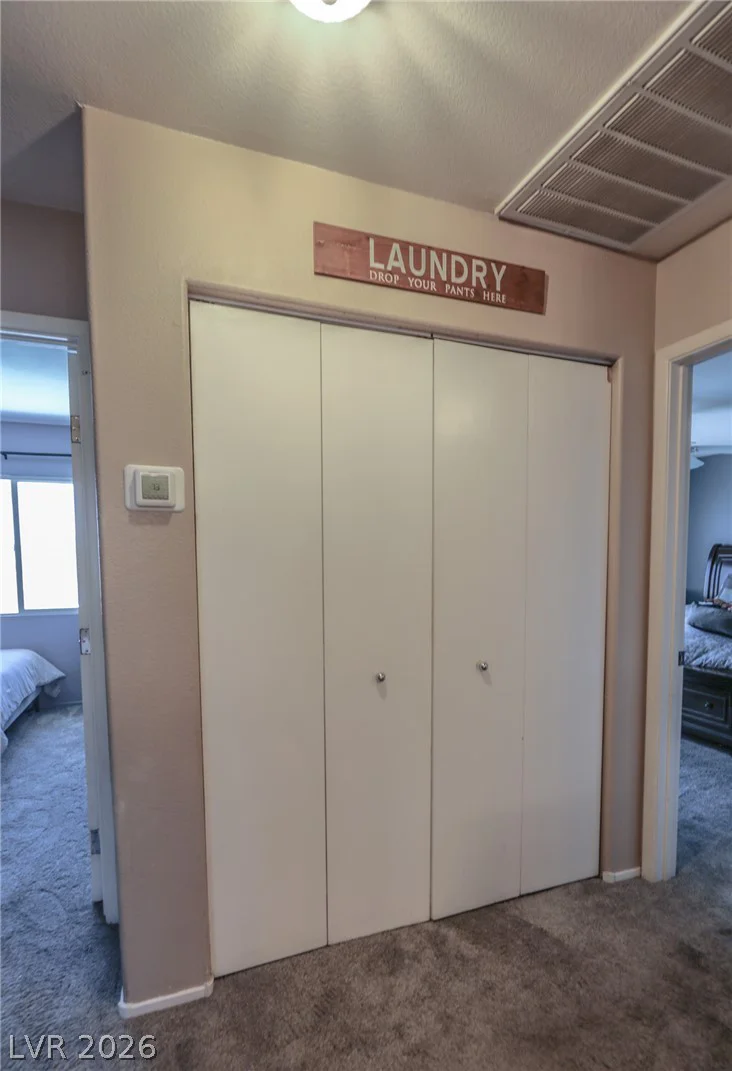 10190 Pennyroyal, Las Vegas, NV 89183