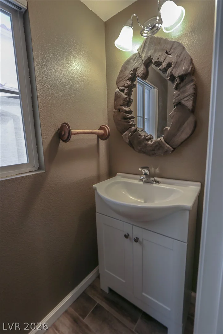 10190 Pennyroyal, Las Vegas, NV 89183