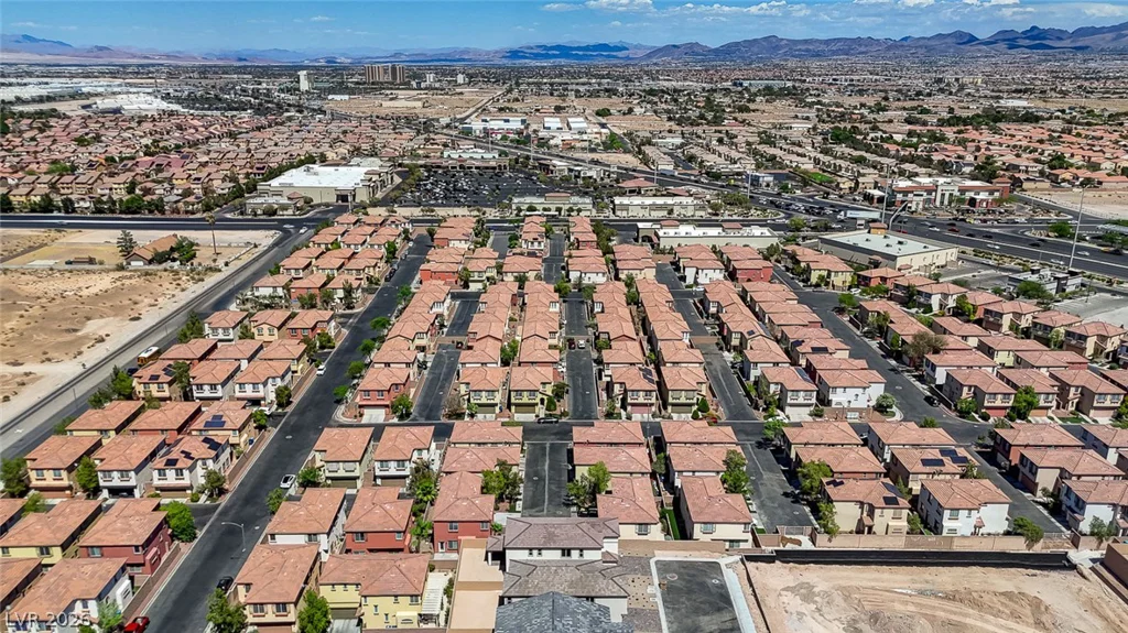 8545 Nature Scene, Las Vegas, NV 89139