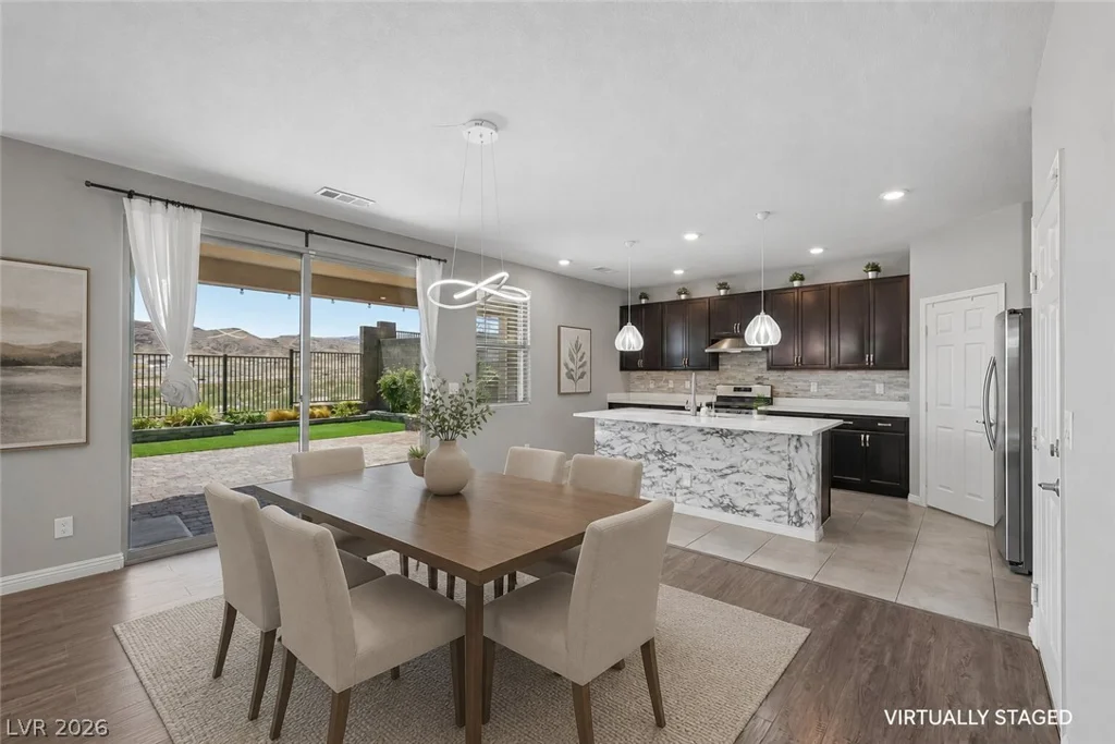 12365 Valley Chase, Las Vegas, NV 89138