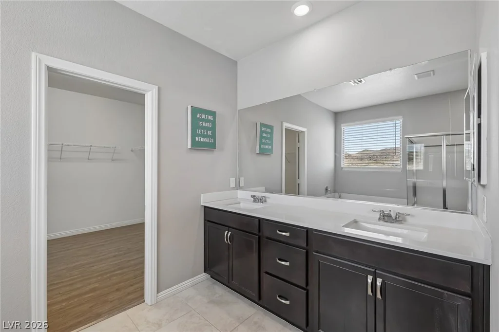 12365 Valley Chase, Las Vegas, NV 89138