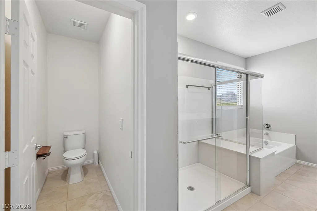 12365 Valley Chase, Las Vegas, NV 89138