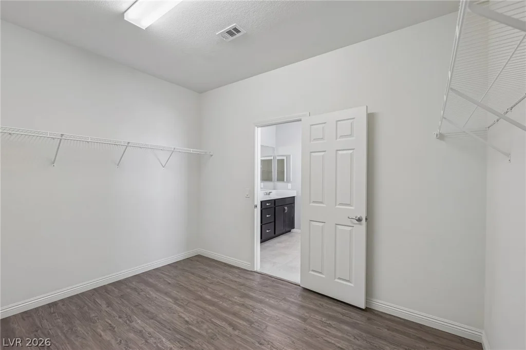 12365 Valley Chase, Las Vegas, NV 89138