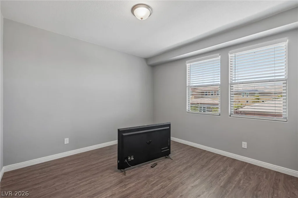 12365 Valley Chase, Las Vegas, NV 89138