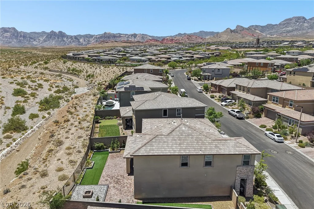 12365 Valley Chase, Las Vegas, NV 89138