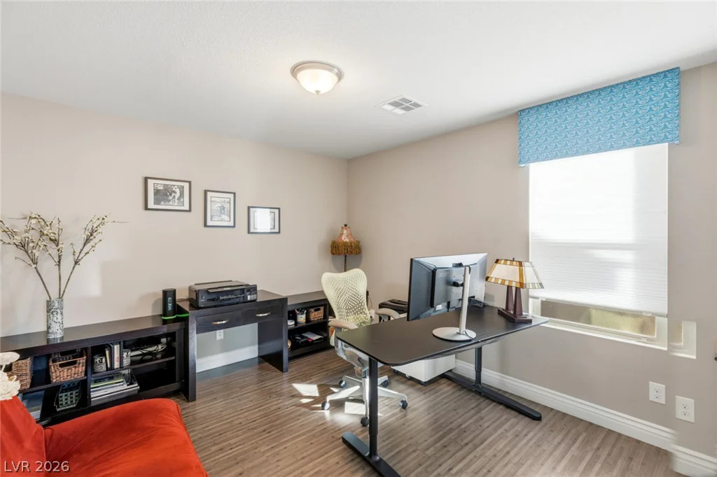 12225 Los Mares, Las Vegas, NV 89138