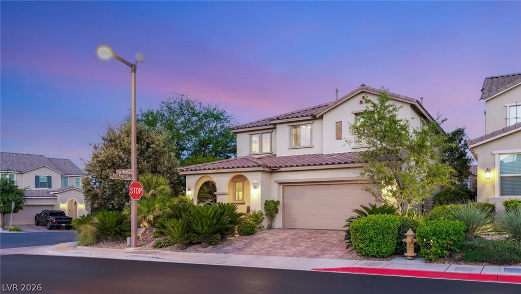 12225 Los Mares, Las Vegas, NV 89138