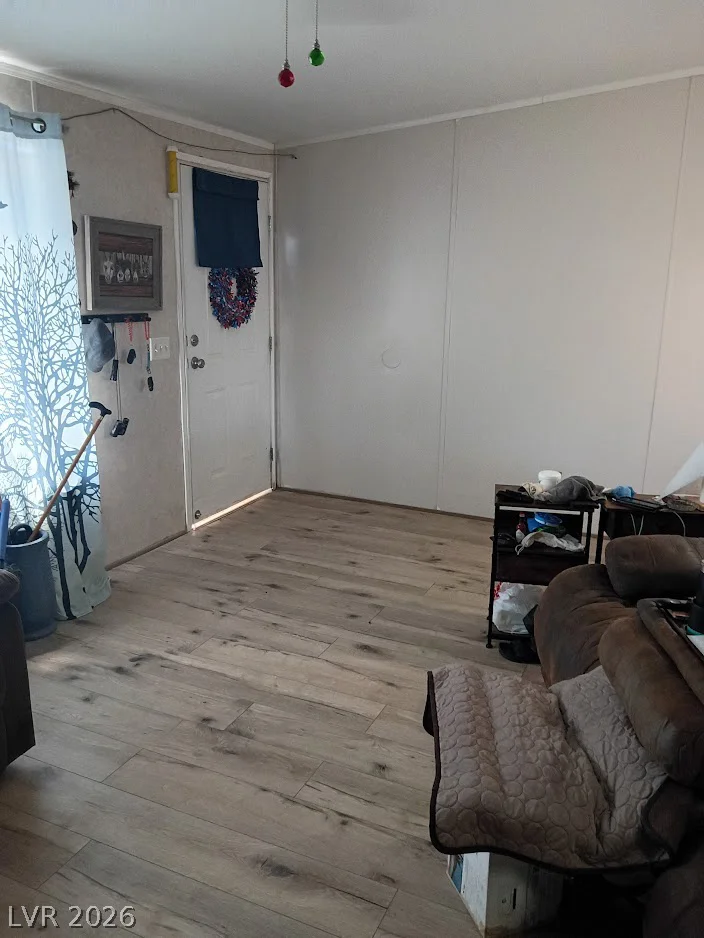 6440 Park Retiro, Pahrump, NV 89060