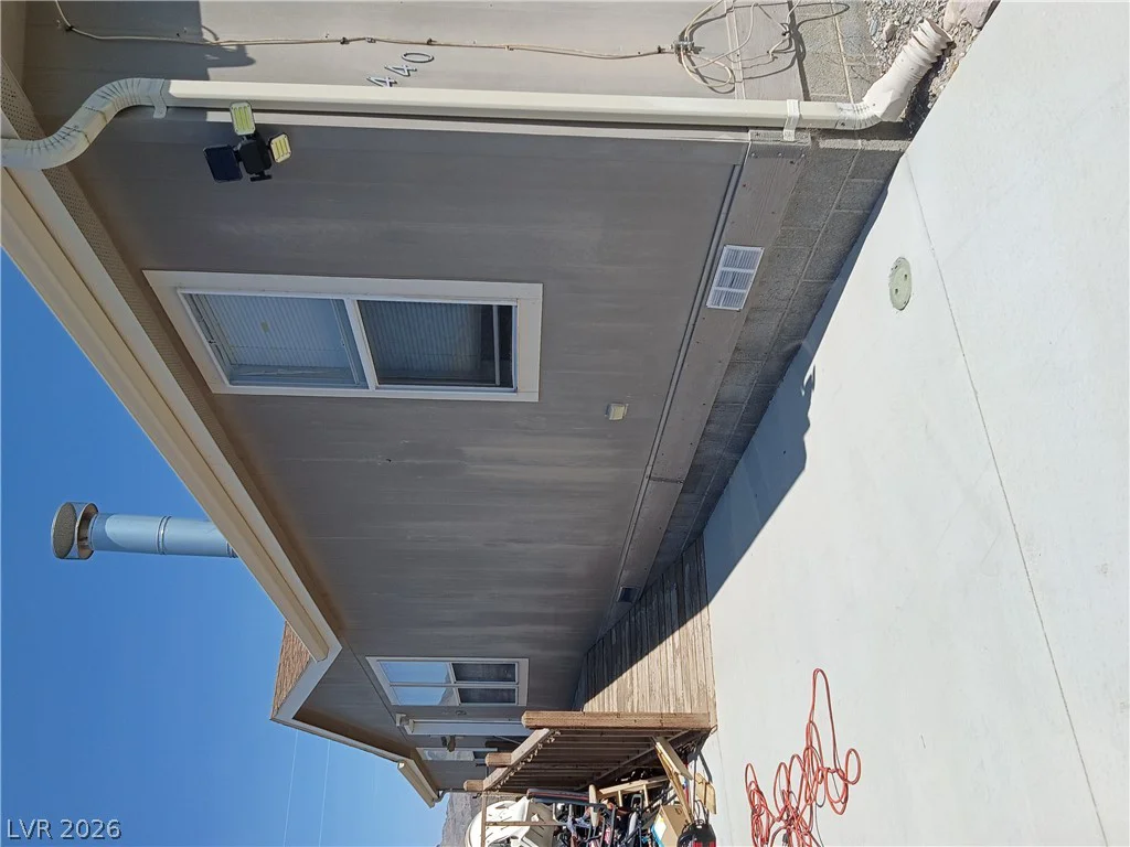 6440 Park Retiro, Pahrump, NV 89060