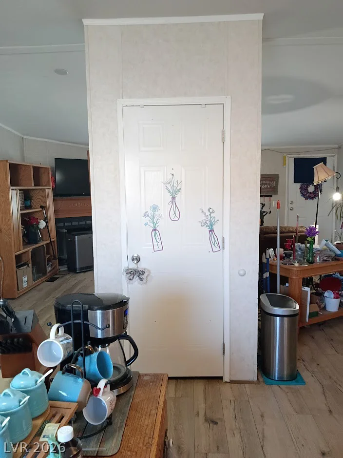 6440 Park Retiro, Pahrump, NV 89060