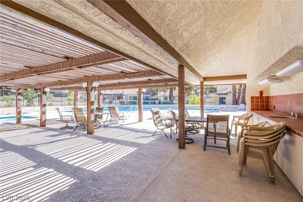 2835 Glendevon, Henderson, NV 89014