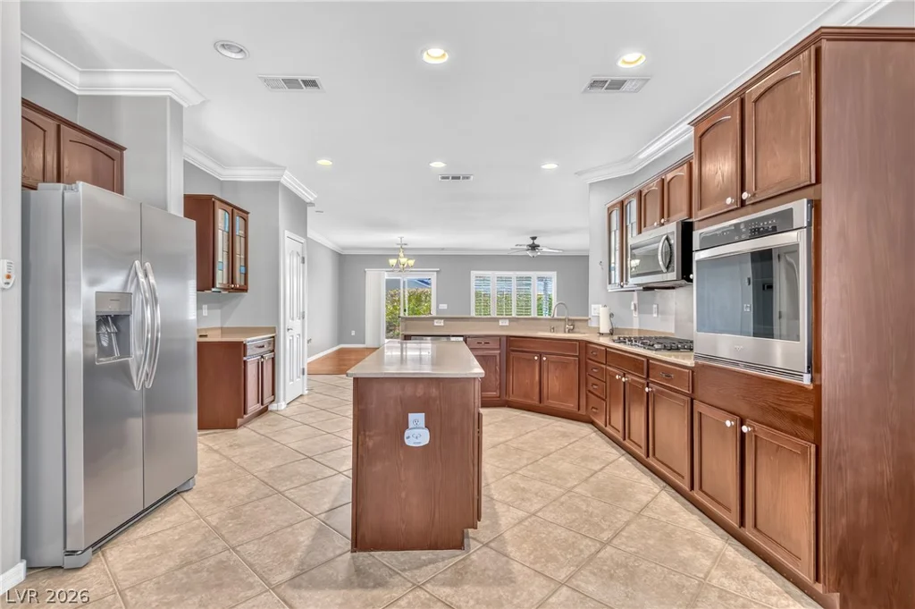 2302 Valley Cottage, Henderson, NV 89052