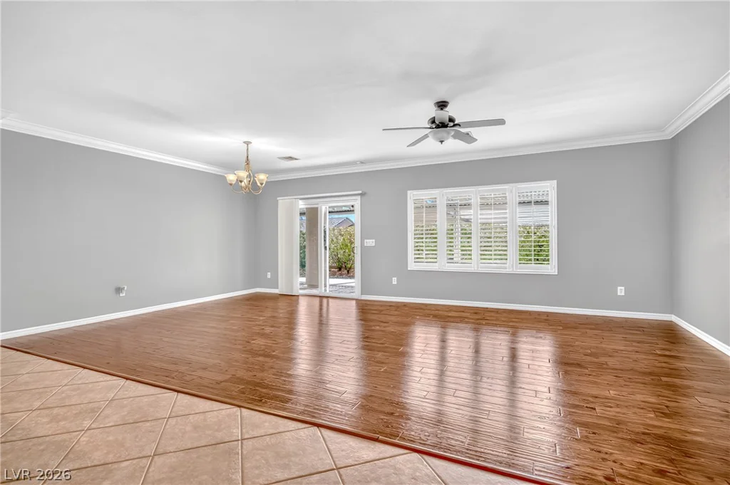 2302 Valley Cottage, Henderson, NV 89052
