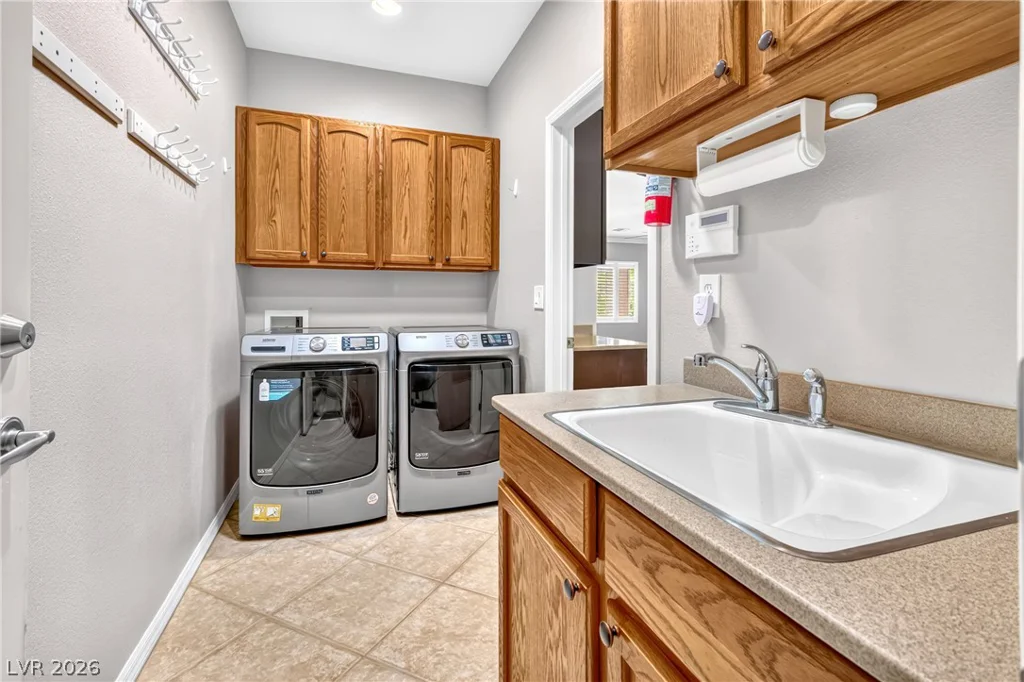 2302 Valley Cottage, Henderson, NV 89052