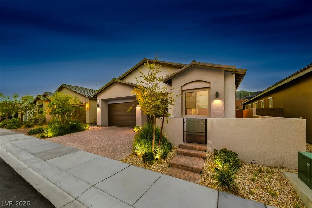 109 Agnew, Las Vegas, NV 89138