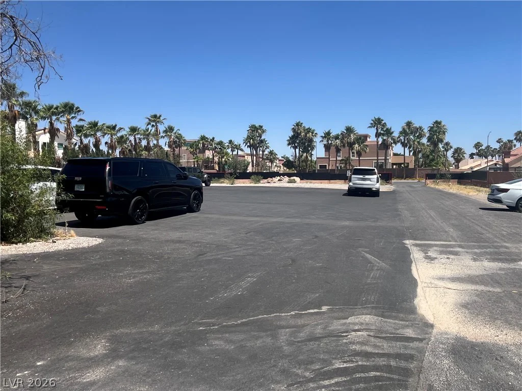 6265 Russell, Las Vegas, NV 89118