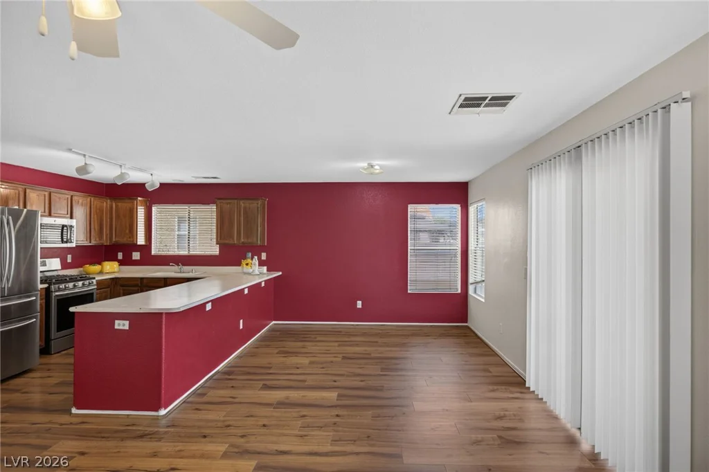 6070 STONE HOLLOW, Las Vegas, NV 89156