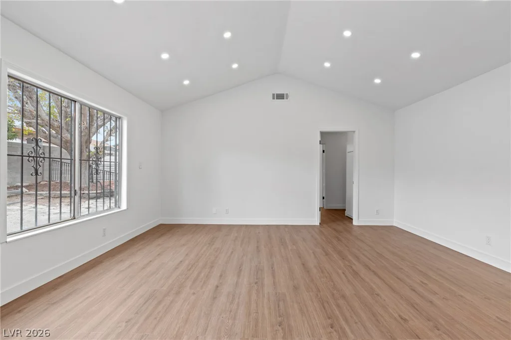 2599 Pacific, Las Vegas, NV 89121