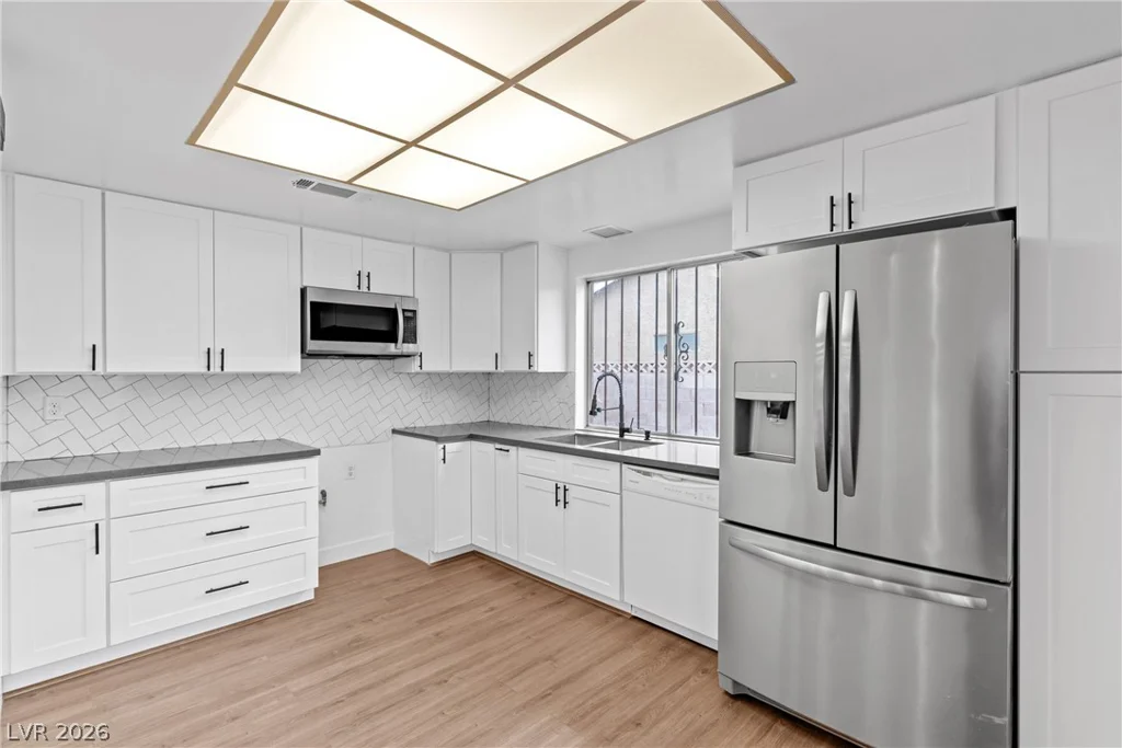 2599 Pacific, Las Vegas, NV 89121