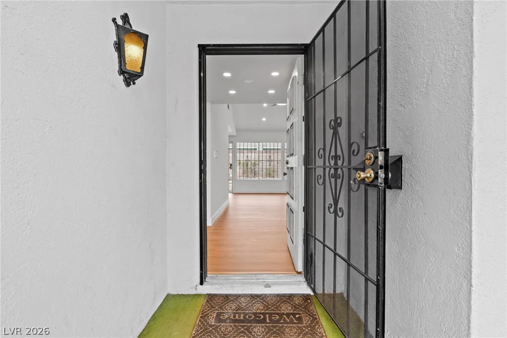 2599 Pacific, Las Vegas, NV 89121