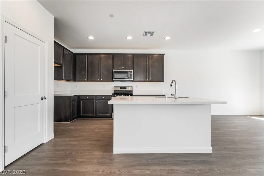 9338 Juniper Shade, Las Vegas, NV 89178