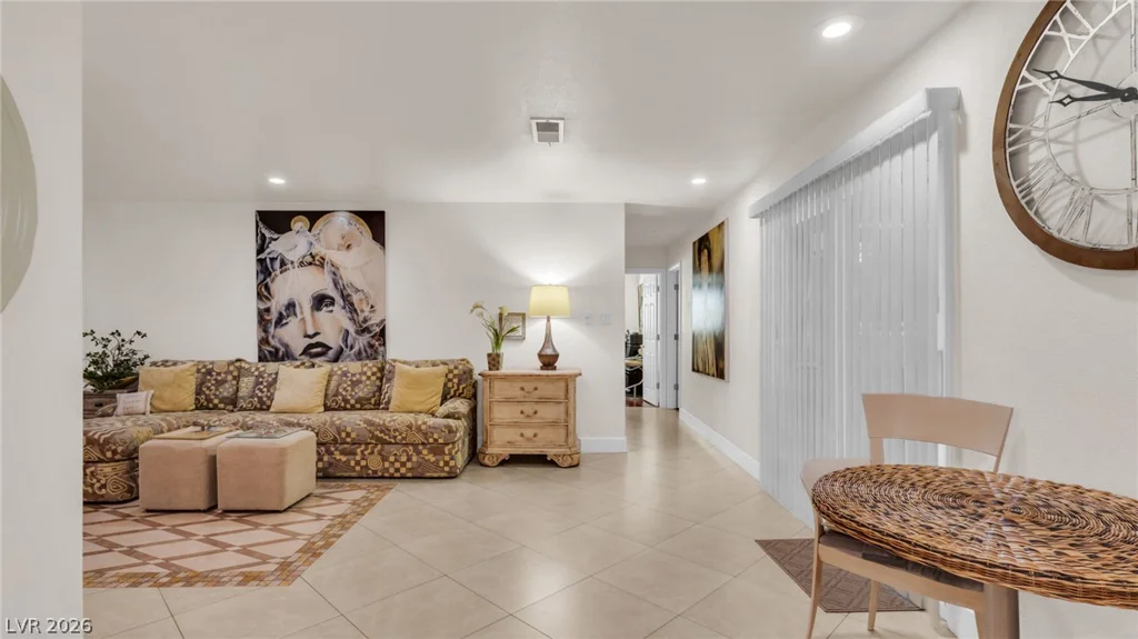 7301 Alta, Las Vegas, NV 89145