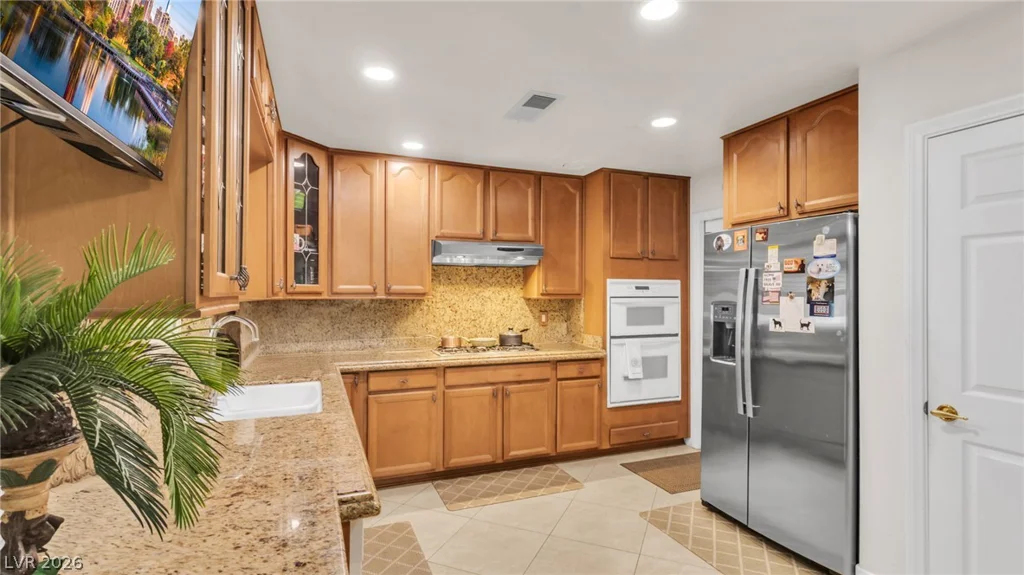 7301 Alta, Las Vegas, NV 89145