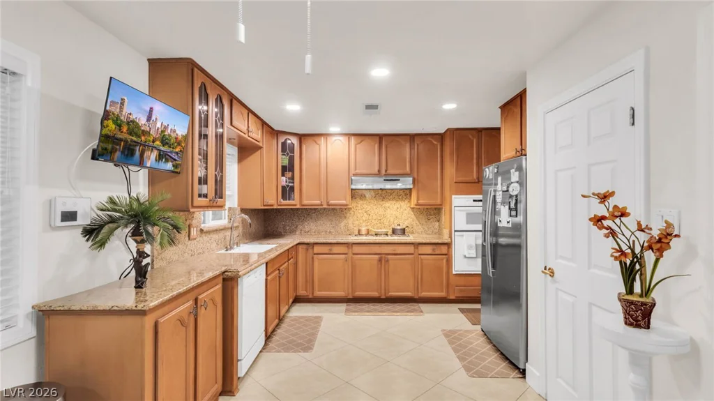 7301 Alta, Las Vegas, NV 89145
