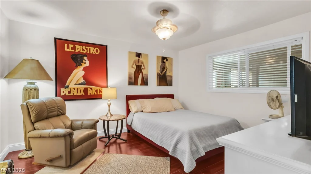 7301 Alta, Las Vegas, NV 89145