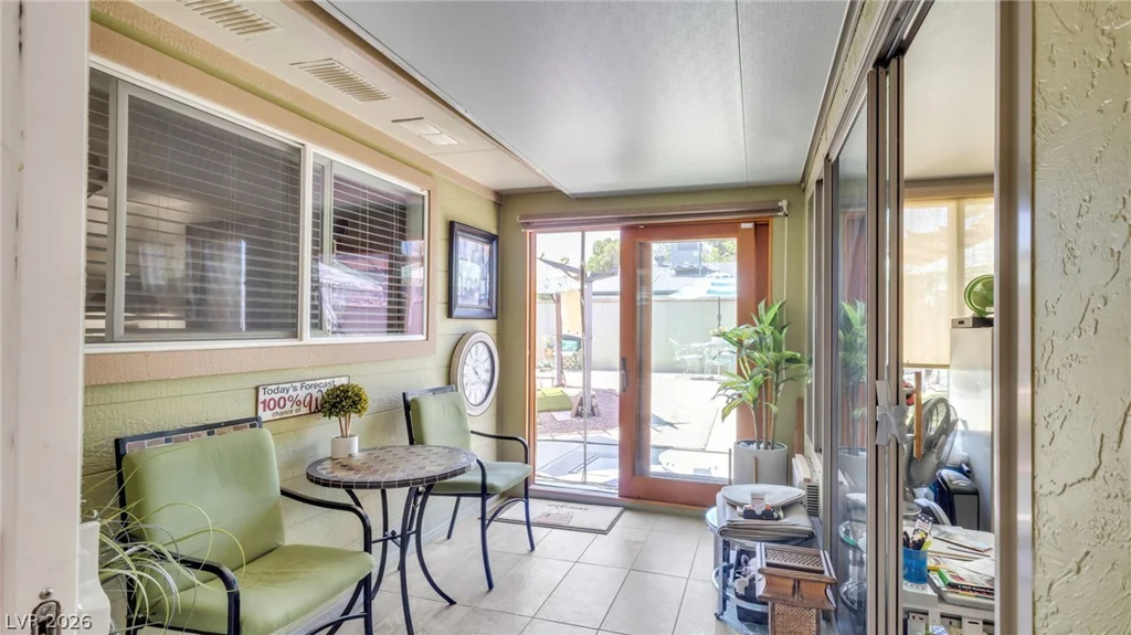 7301 Alta, Las Vegas, NV 89145