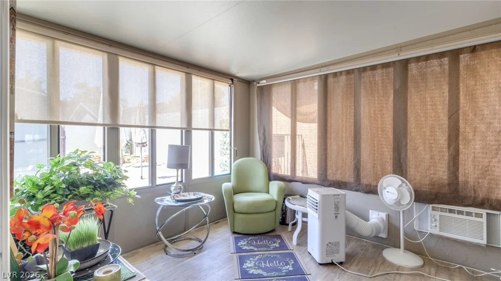 7301 Alta, Las Vegas, NV 89145