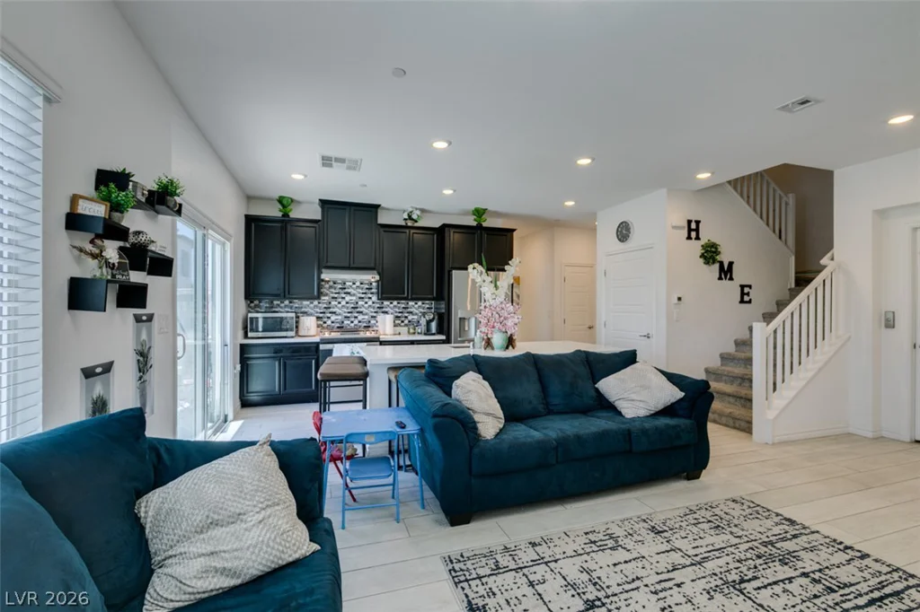 7220 Decatur, Las Vegas, NV 89131