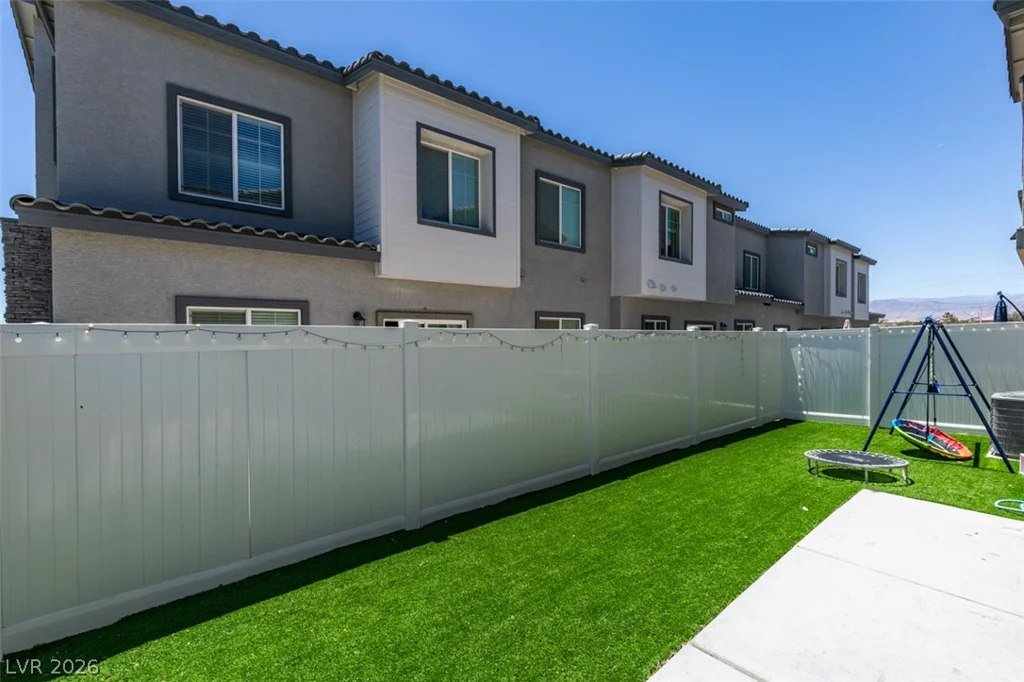 7220 Decatur, Las Vegas, NV 89131