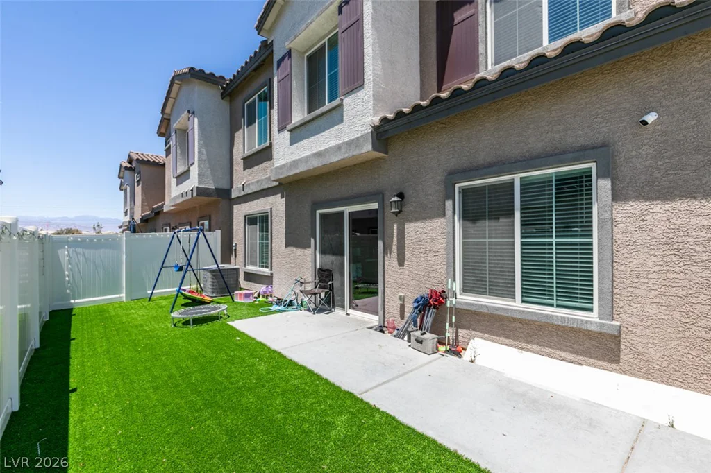 7220 Decatur, Las Vegas, NV 89131