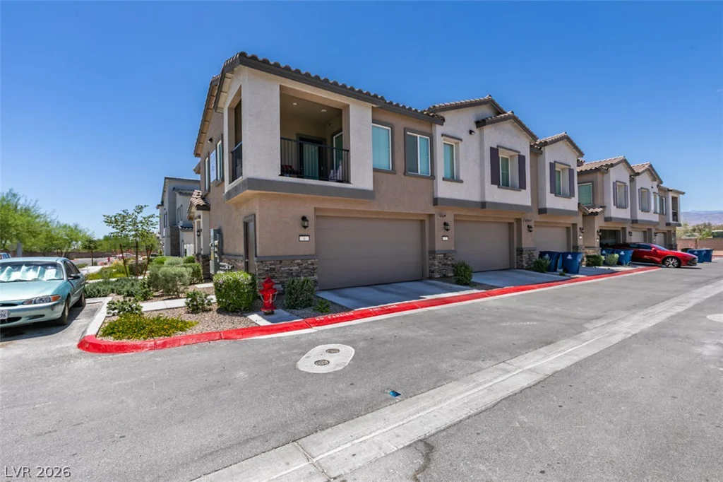 7220 Decatur, Las Vegas, NV 89131