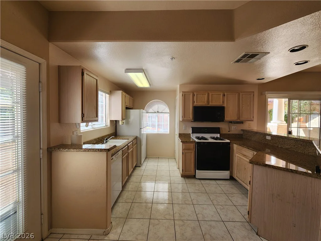 2925 Wigwam, Henderson, NV 89074